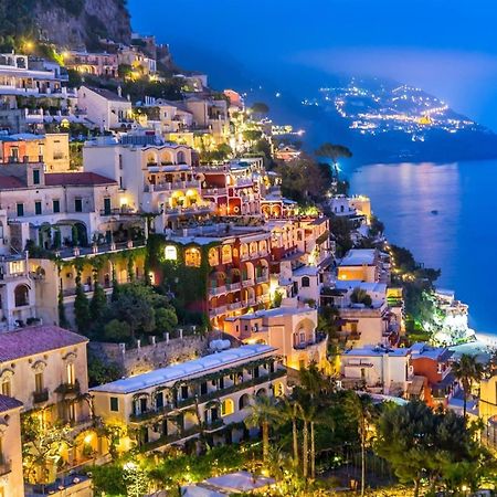 Rooms For Relax In Sorrento Esterno foto