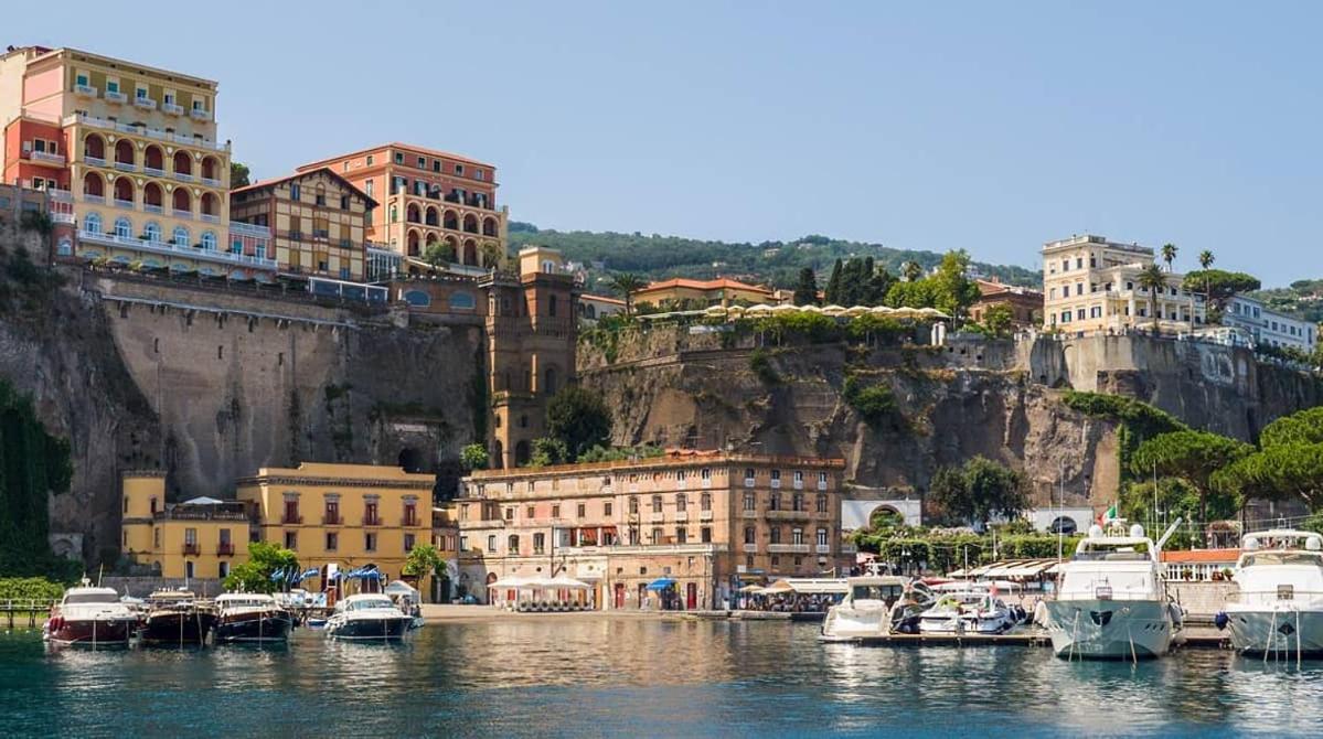 Rooms For Relax In Sorrento Esterno foto